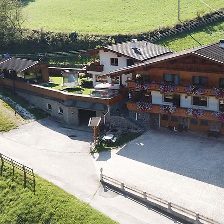 Landhaus Maria Neustift im Stubaital Exterior foto
