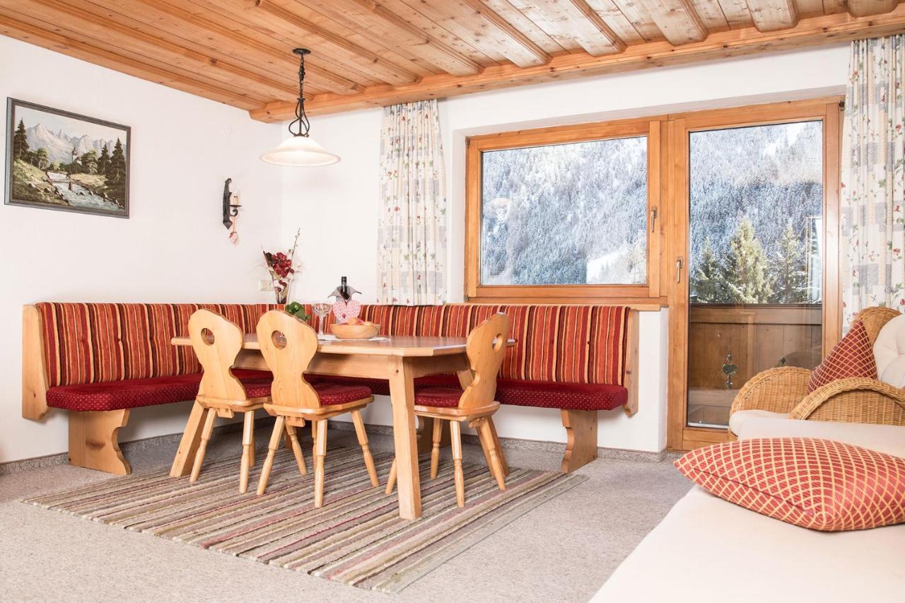 Landhaus Maria Neustift im Stubaital Exterior foto